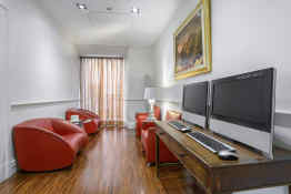 Gambrinus Hotel Rome Work Station