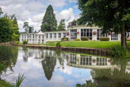 Doubletree by Hilton Cheltenham - Exterior