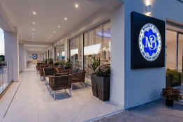 Mirage Bleu Hotel