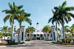 Hotel Riu Palace Mexico • Exterior