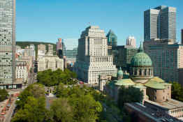 Montreal Marriott Champlain Chateau Exterior City View