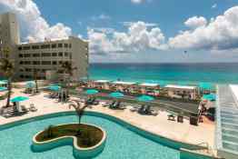 Swimming Pool: Royal Uno All-Inclusive Resort & Spa