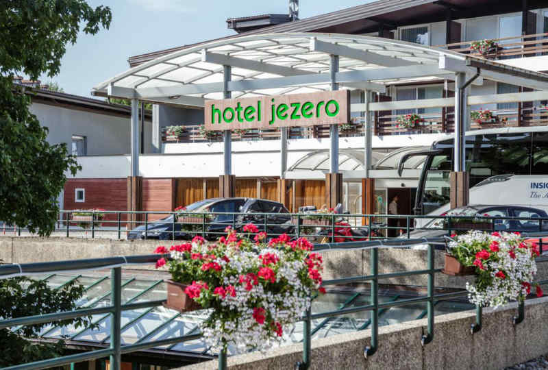 Hotel Jezero