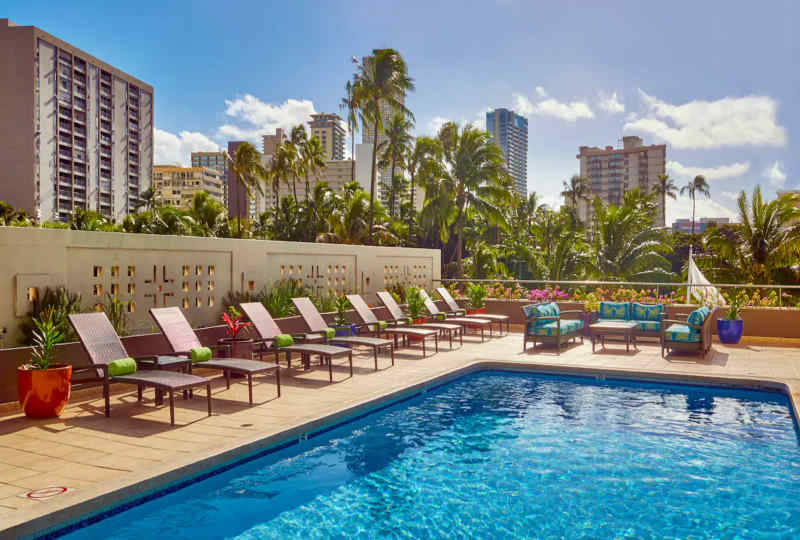 DoubleTree by Hilton Hotel Alana - Waikiki Beach Pool