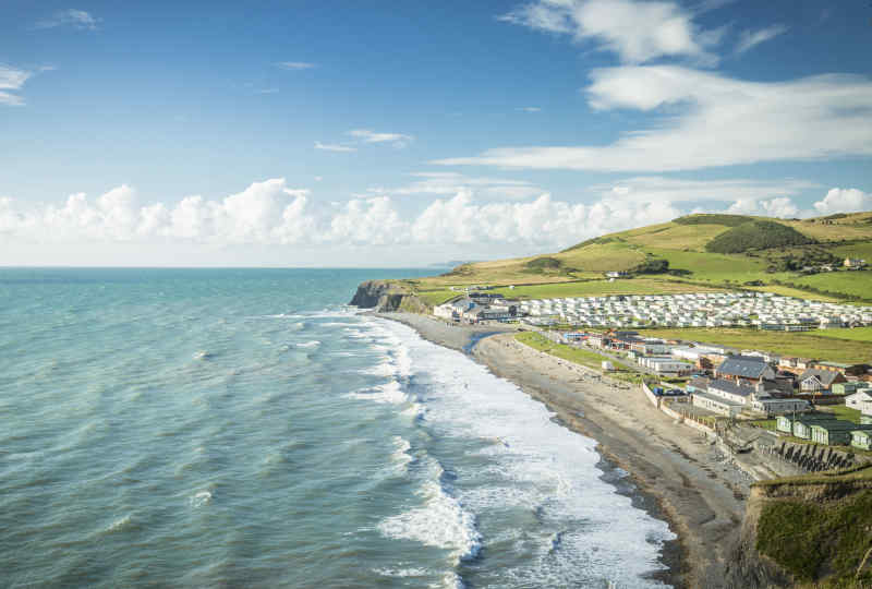 Wales Vacation & Tour Packages Inclusive of Airfare & Hotel
