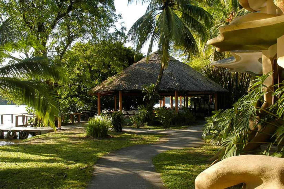 Laguna Lodge, Tortuguero | GreatValueVacations.com
