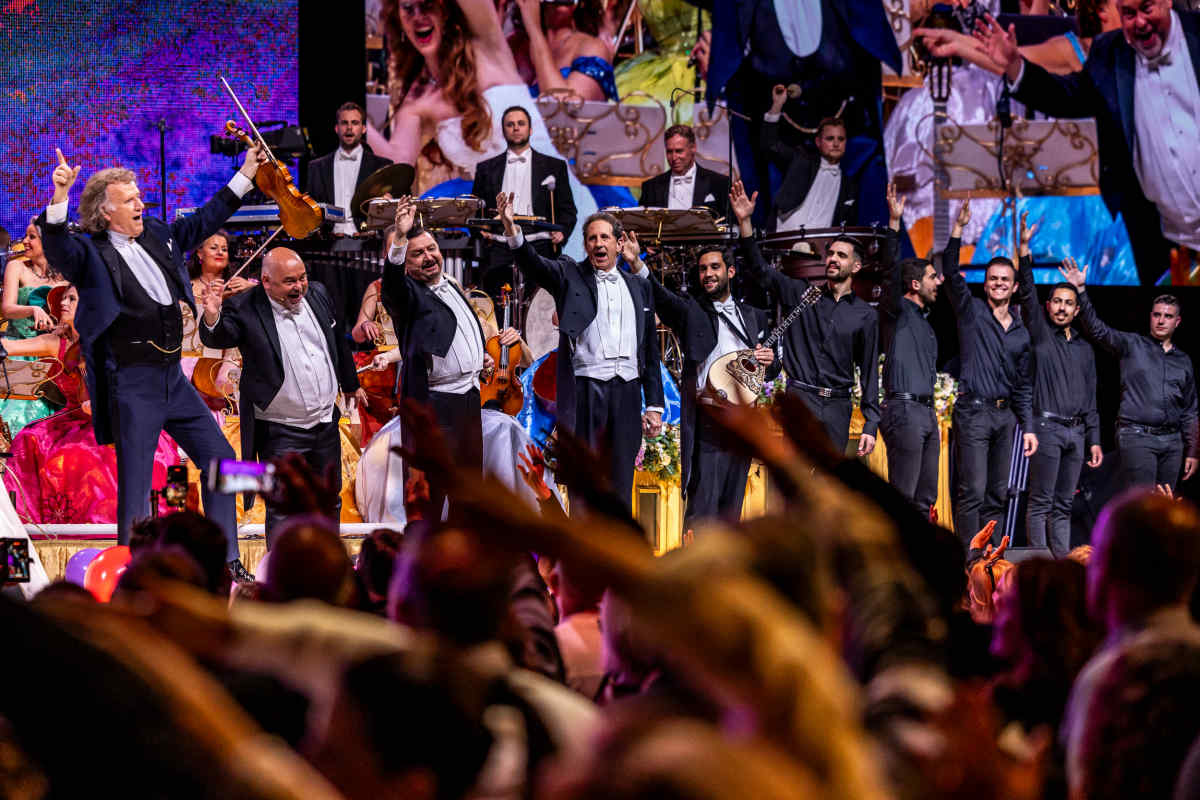 André Rieu in Vienna – The Imperial Concert Journey - Holiday Package ...