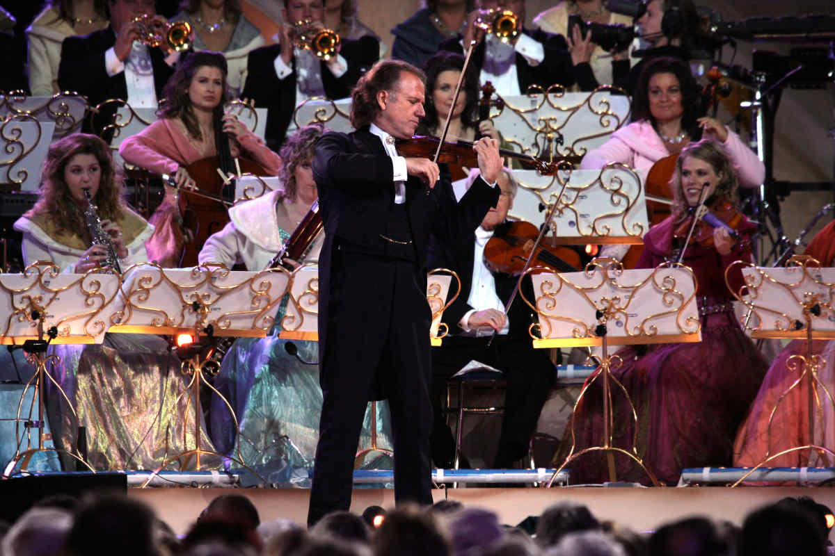 André Rieu in Vienna – The Imperial Concert Journey - Holiday Package ...