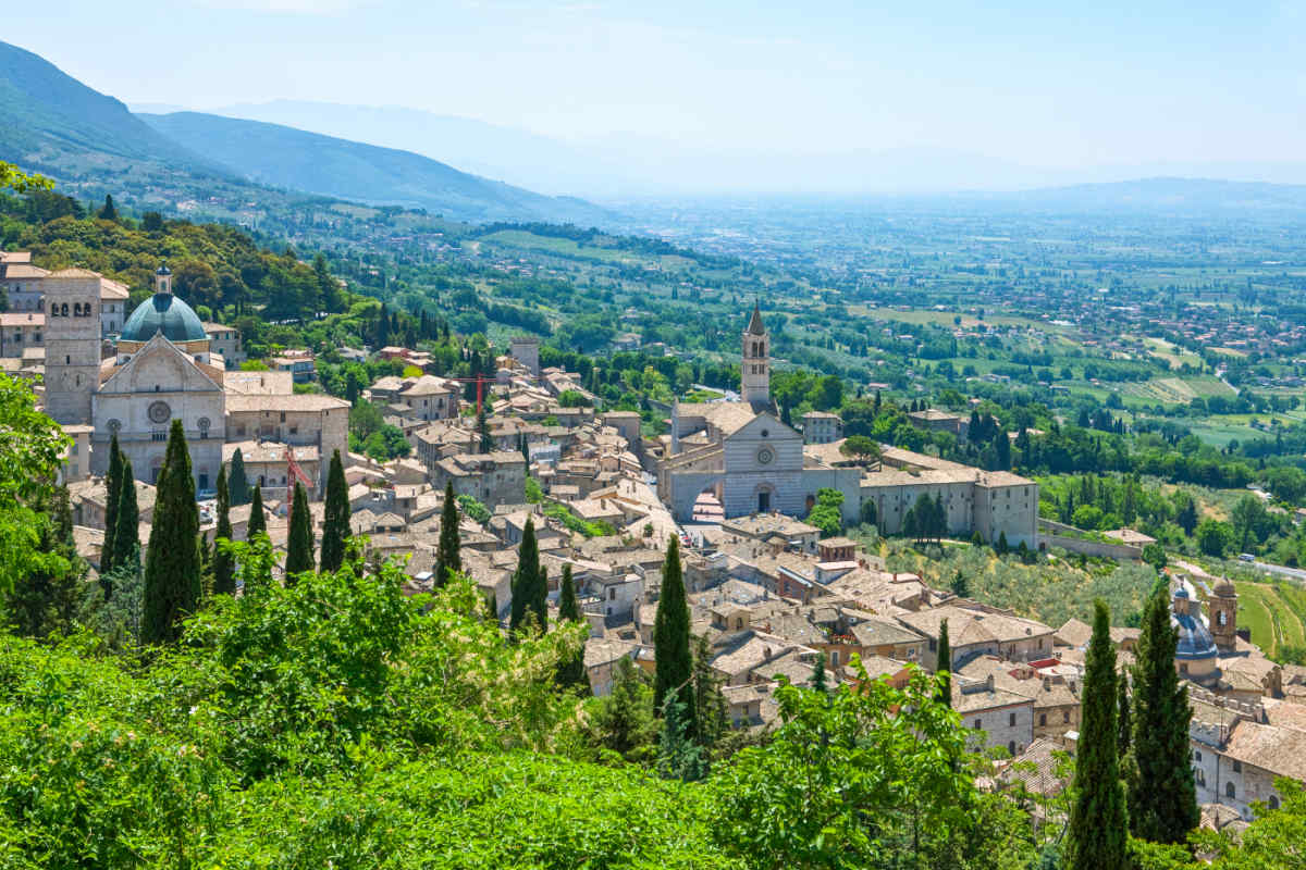 Italian Gems: Umbria Countryside & Rome - Vacation Package & Tour