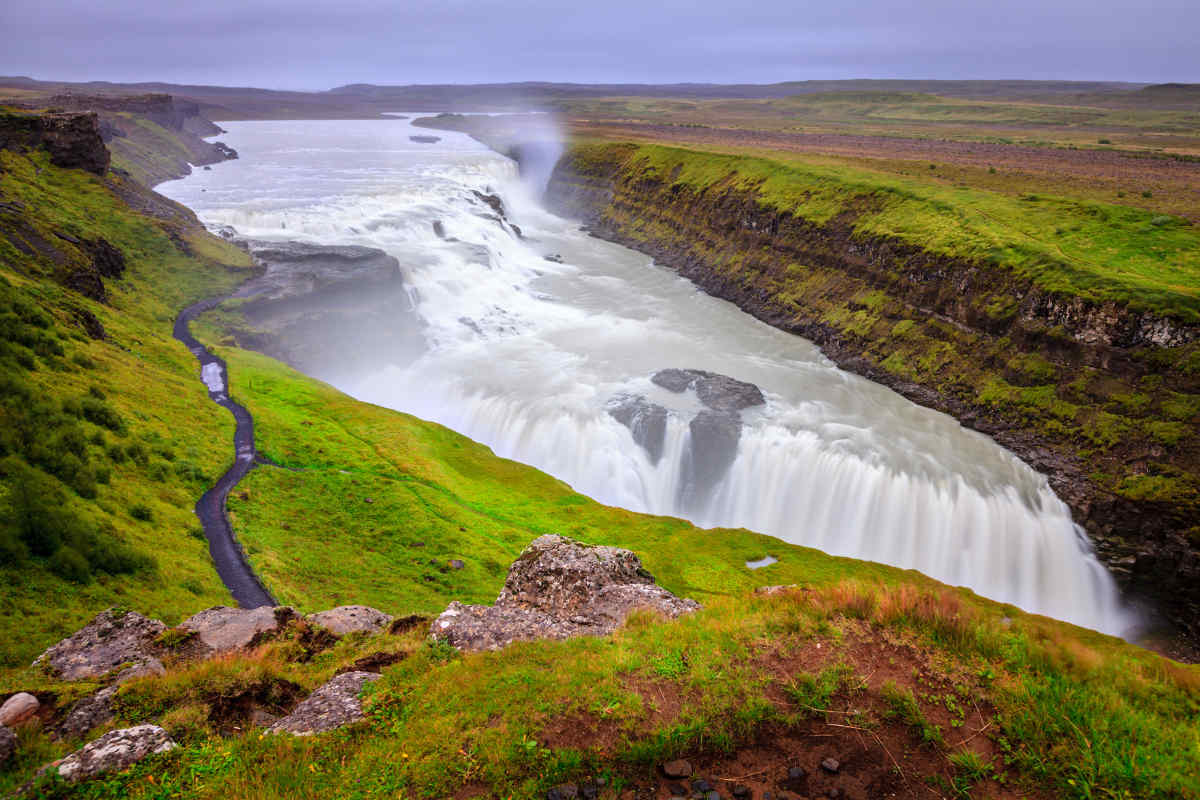 escorted tours to iceland from uk