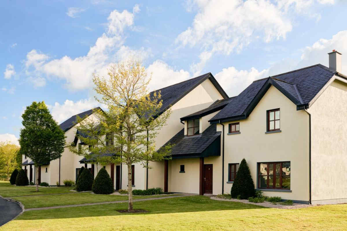 Adare Villas, Adare