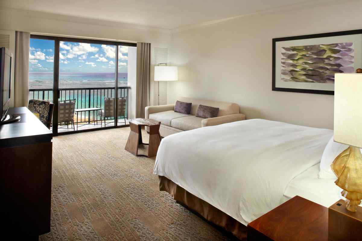Hilton Hawaiian Village Waikiki Beach Resort W/ Ali'i Room Upgrade