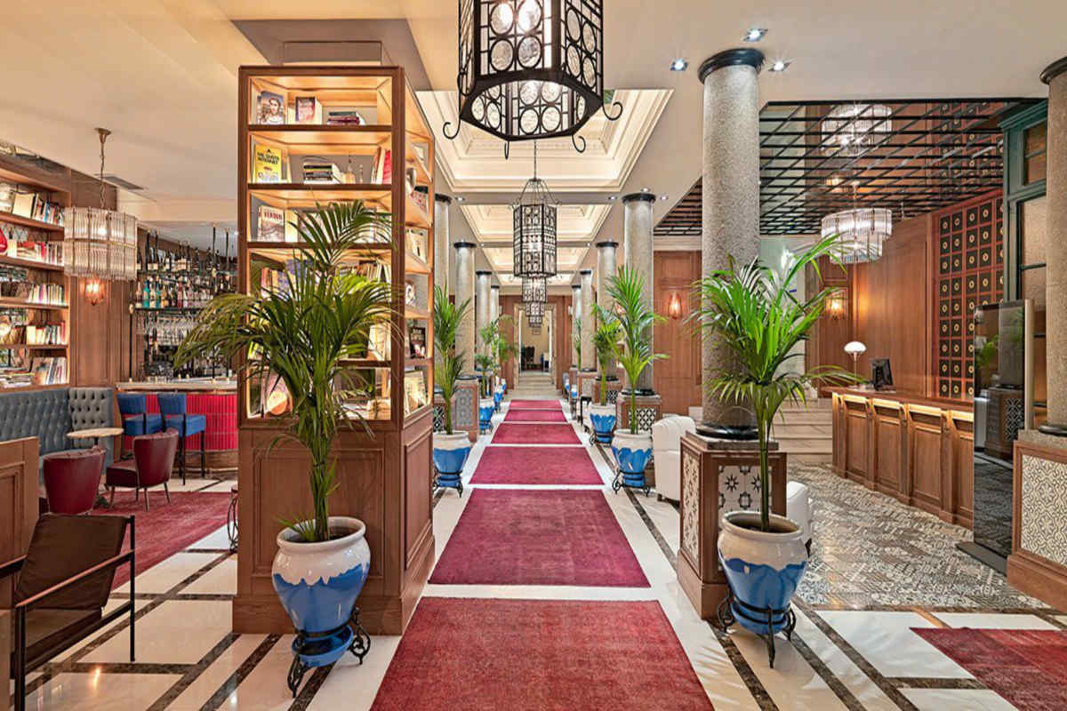 Hotel H10 Villa de la Reina,