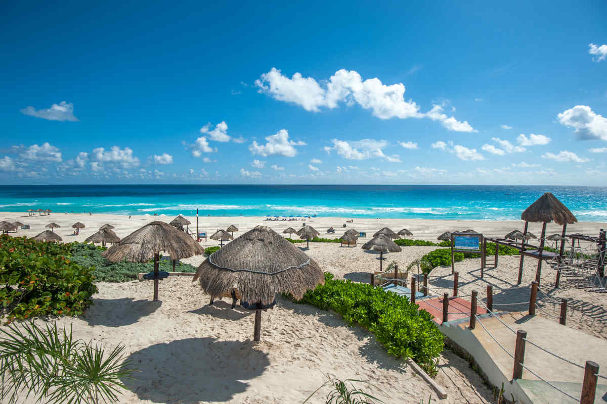 Vacation Package to Mexico Mexico’s Merida & Cancun Vacation Package