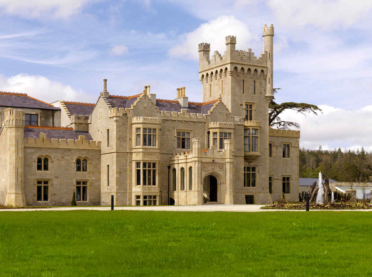 Отели замки