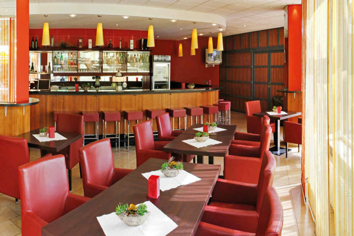 ramada-bruehl-koeln-rhineland-greatvaluevacations
