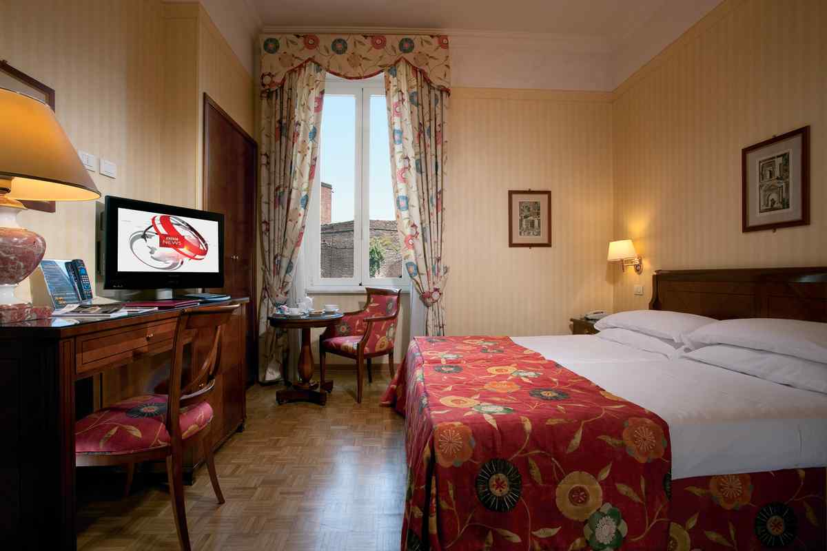 Hotel Victoria Rome, Rome | Great Value Holidays