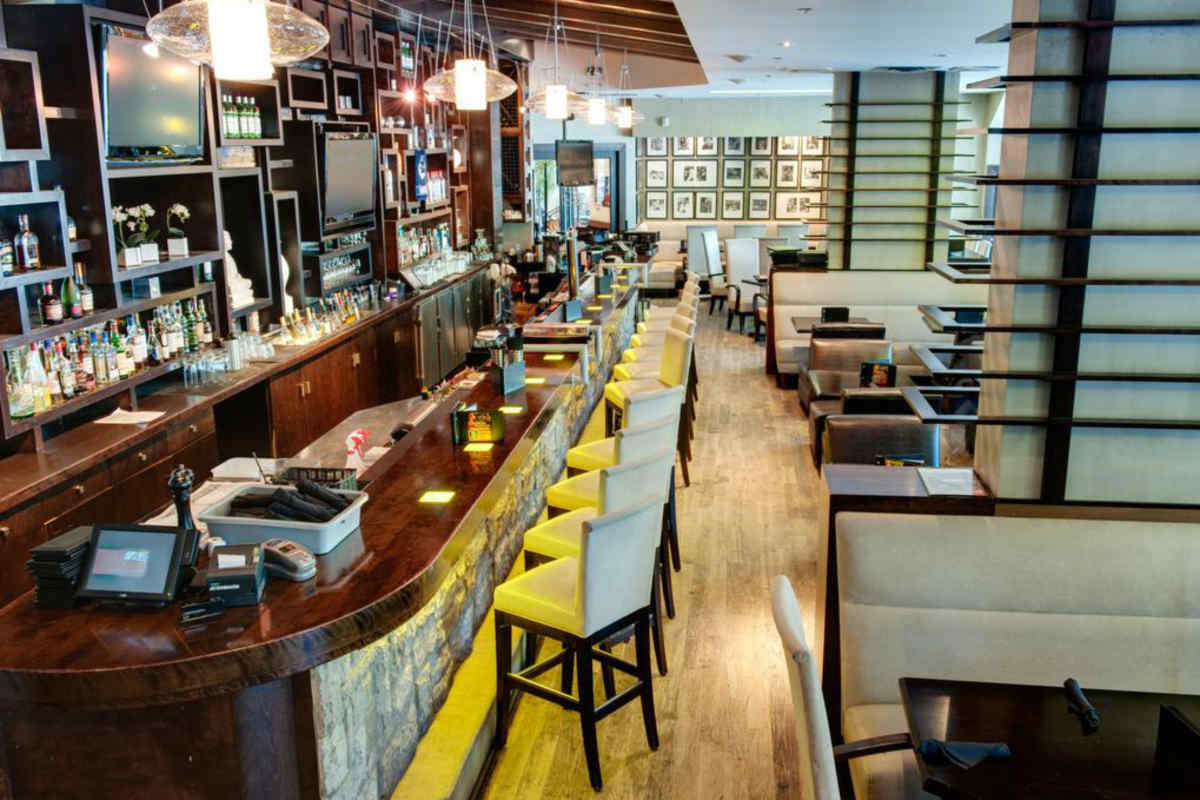 Sandman Hotel Downtown Vancouver City Center, Vancouver | GreatValueVacations.com