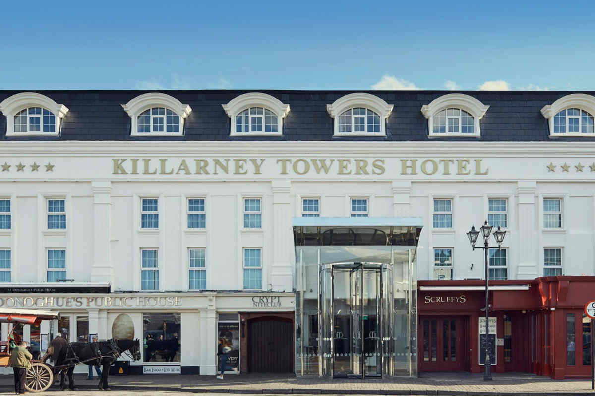 Killarney Towers Hotel, Killarney | AerLingusVacationStore.com