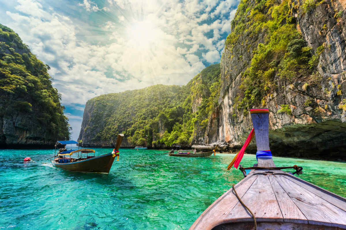 best travel packages for thailand