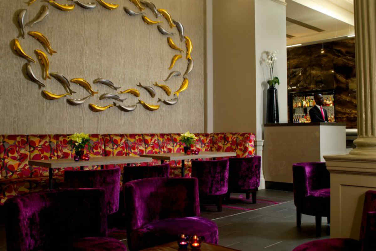 Radisson Blu Edwardian Grafton Hotel, London | AerLingusVacationStore.com