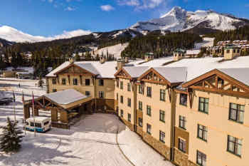 The Lodge at Big Sky: Exterior View