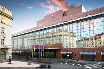 Sheraton Zagreb Hotel — Exterior