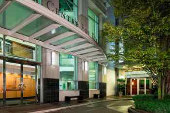 Delta Hotels by Marriott Vancouver Downtown: Entrance