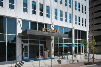 The Troubadour Hotel New Orleans, Tapestry Collection by Hilton