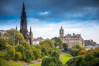 Edinburgh, Scotland skyline