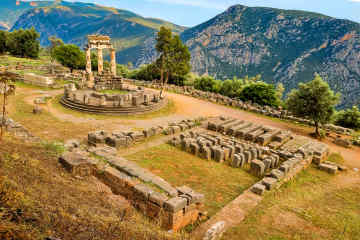 Sanctuary of Athena, Delphi