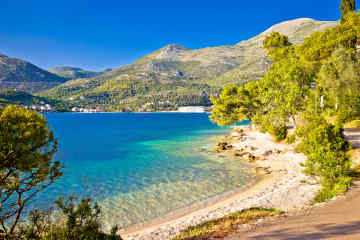 Scenic beach in Slano
