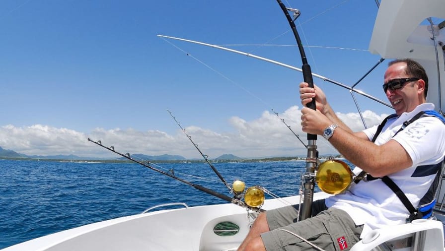 How to prepare for a sea fishing trip in dubai