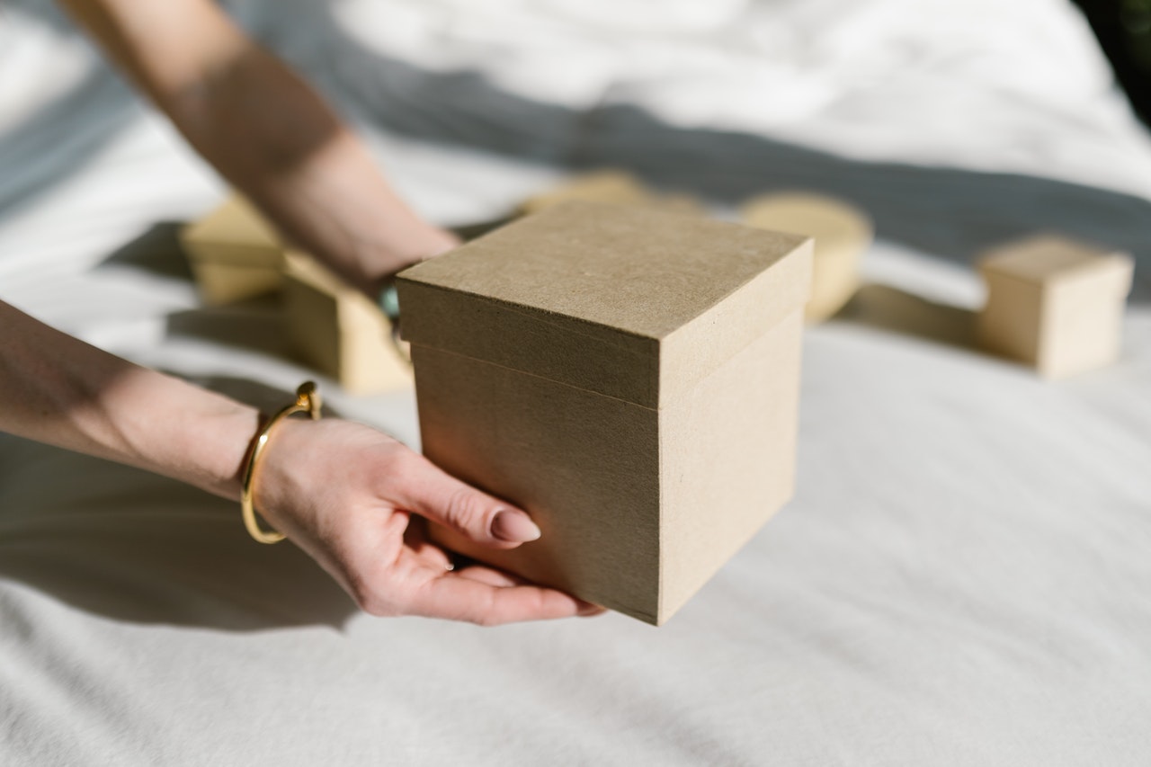 Optimize Your Ecommerce Marketing Efforts with 5 Useful Graphic Design Tips 1 brand