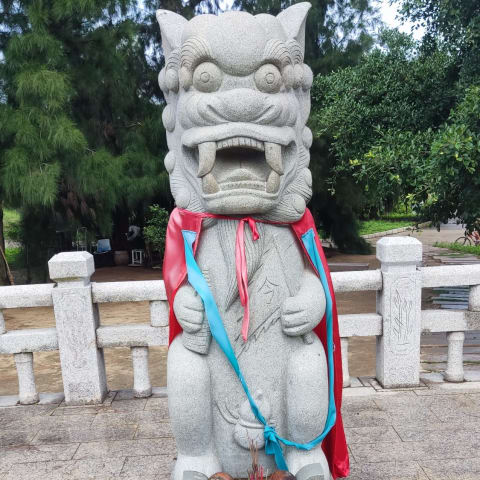 🦁 風獅爺巡禮，— 椅子 在金門