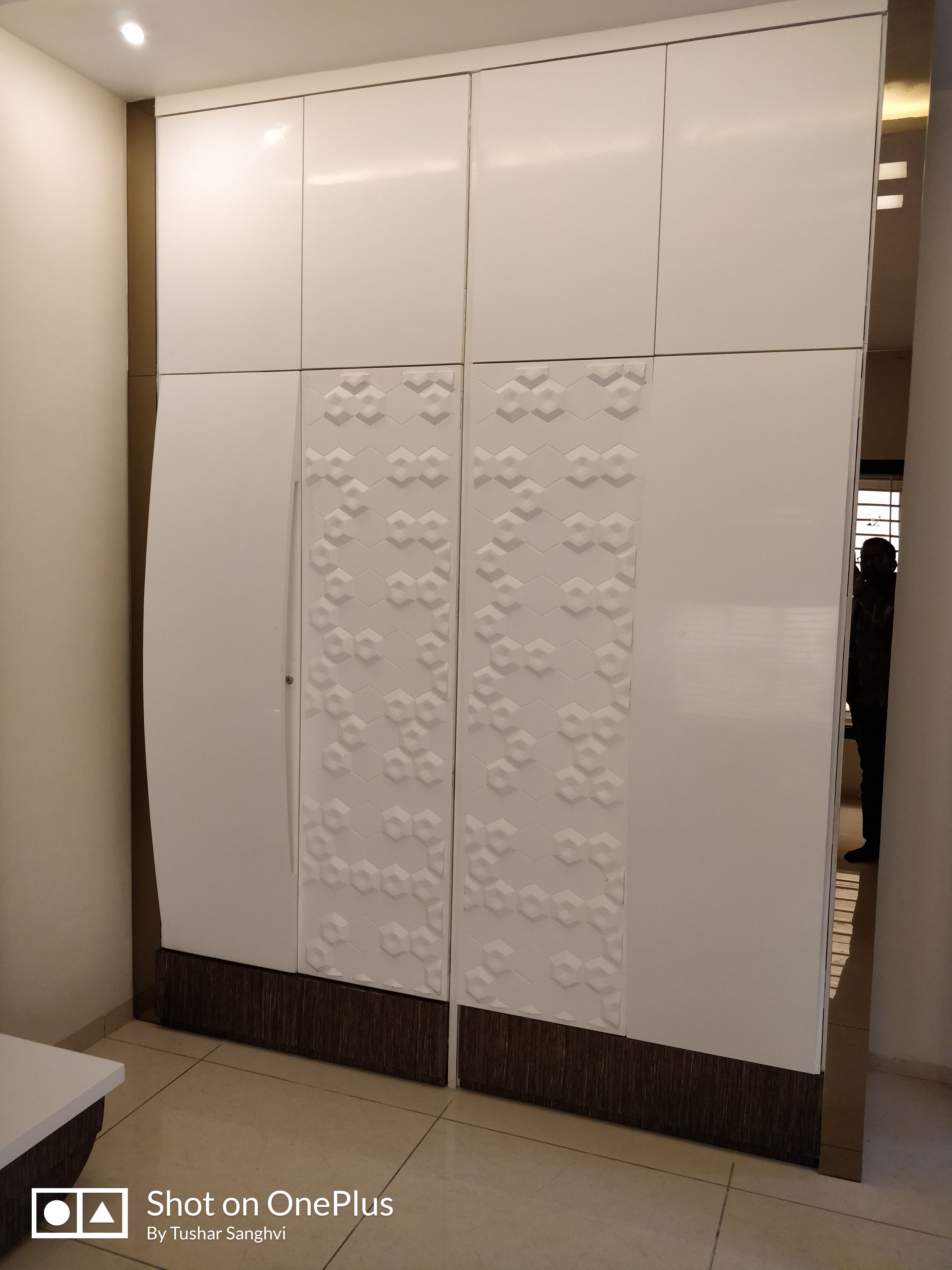 Bed n Cabinets