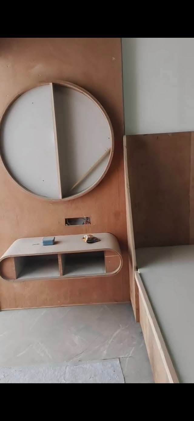 Bed n Cabinets