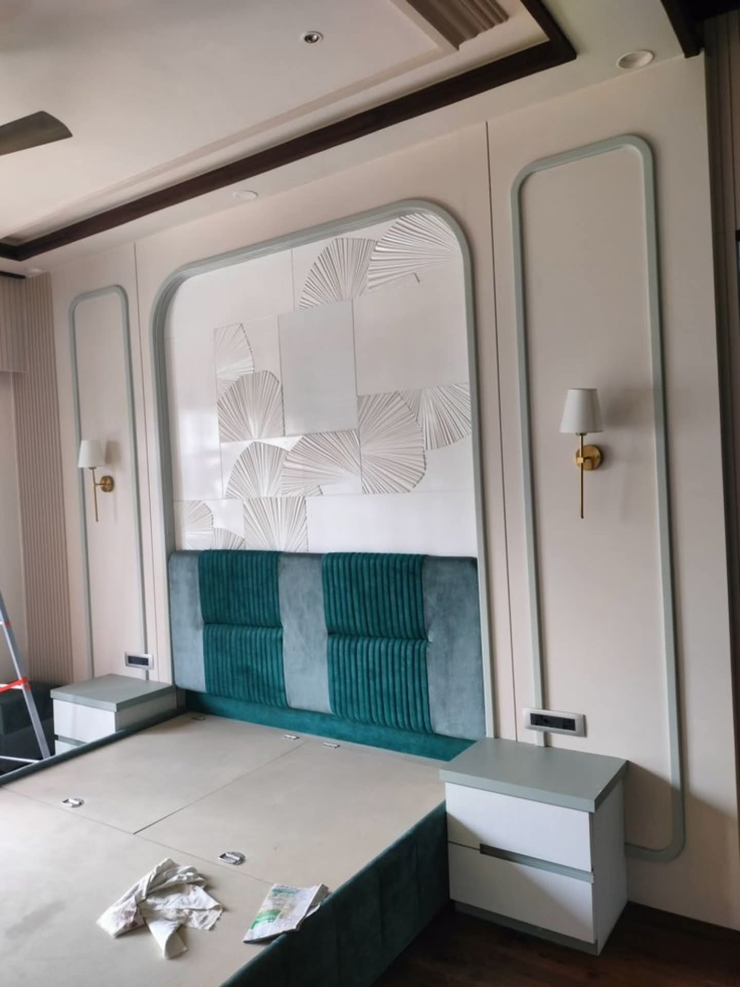Bed n Cabinets