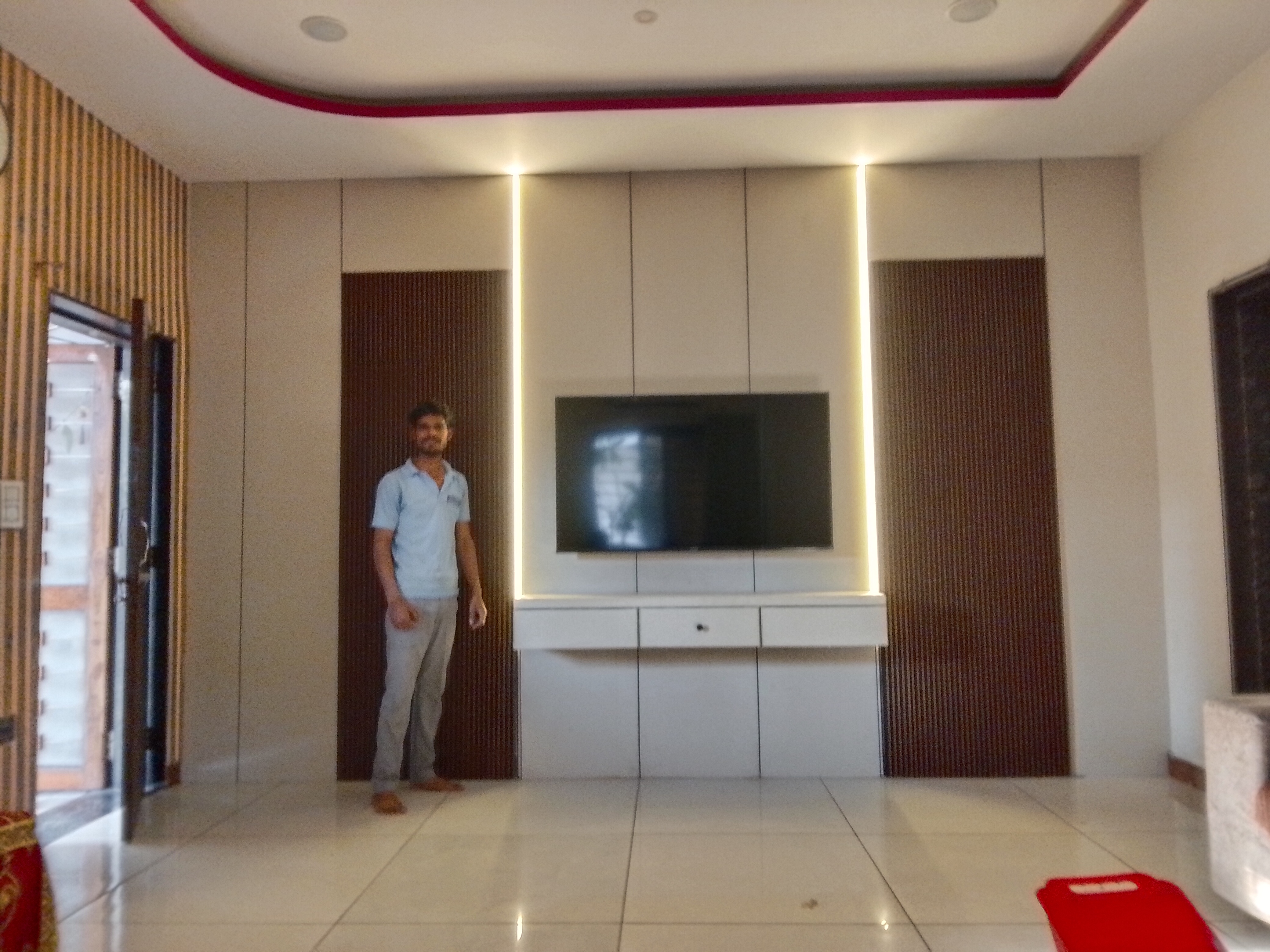 LED
