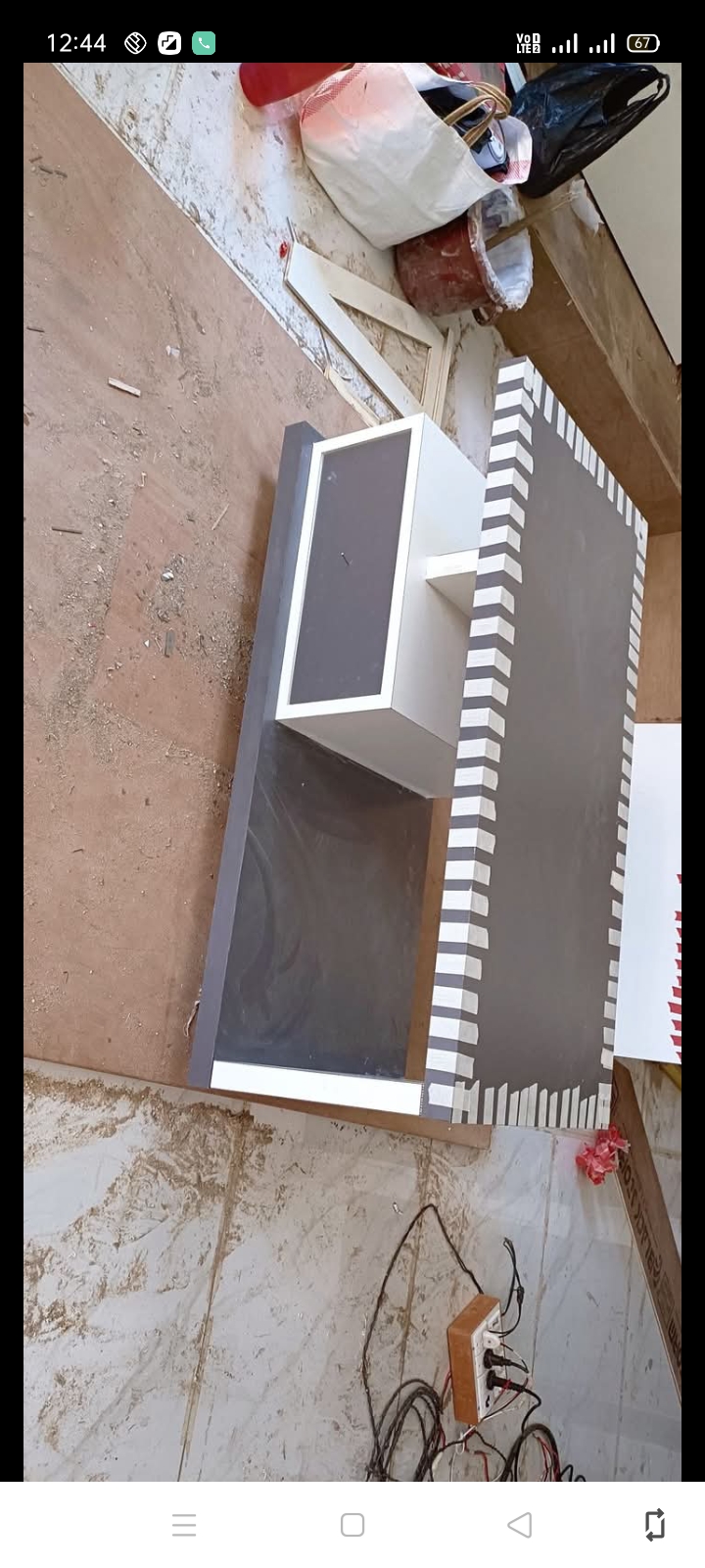 Hari om furniture