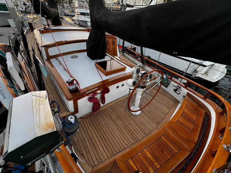 Photoshoots on a boat in Marina del Rey