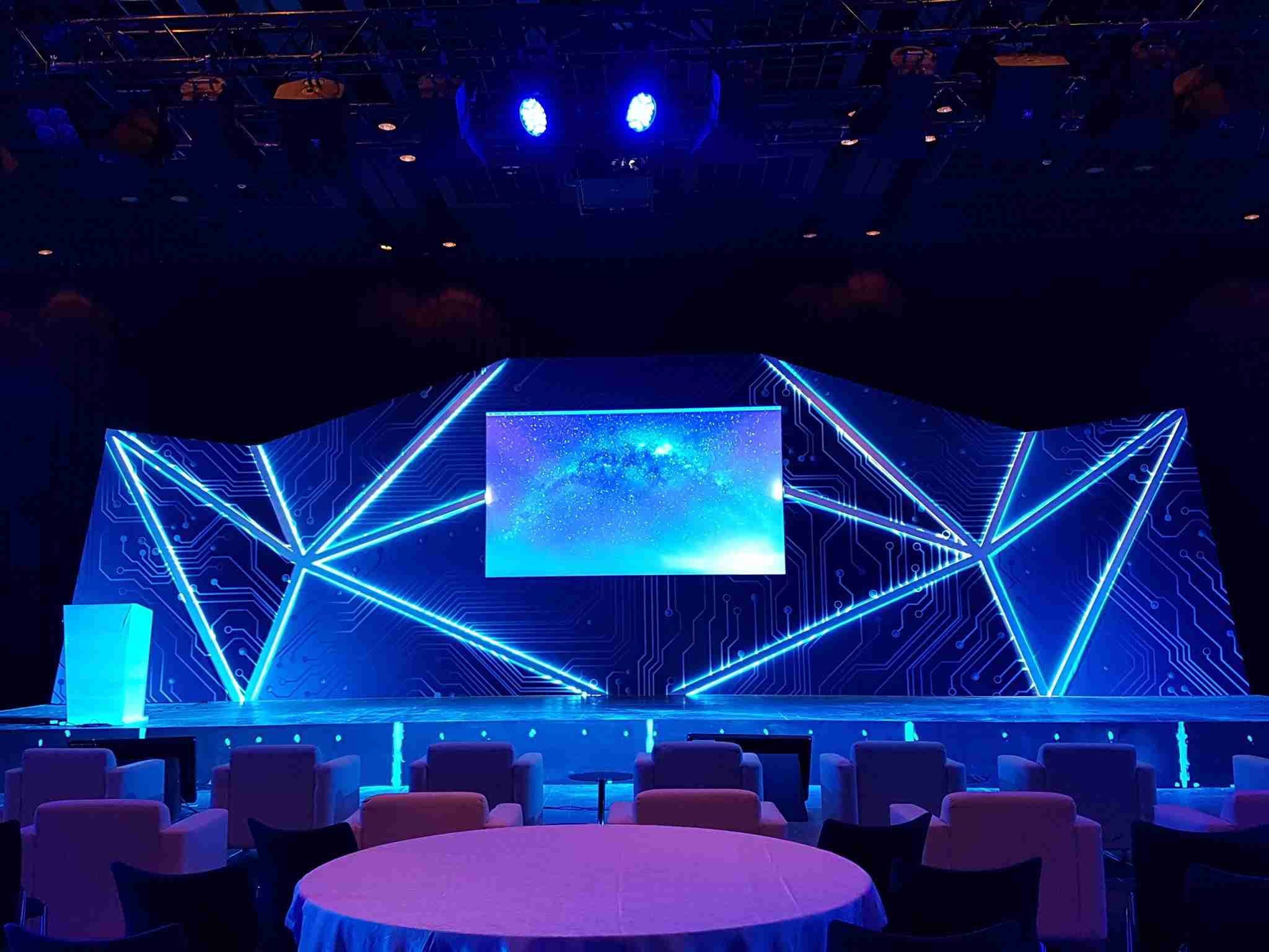 Custom event backdrops by Unigraf UAE