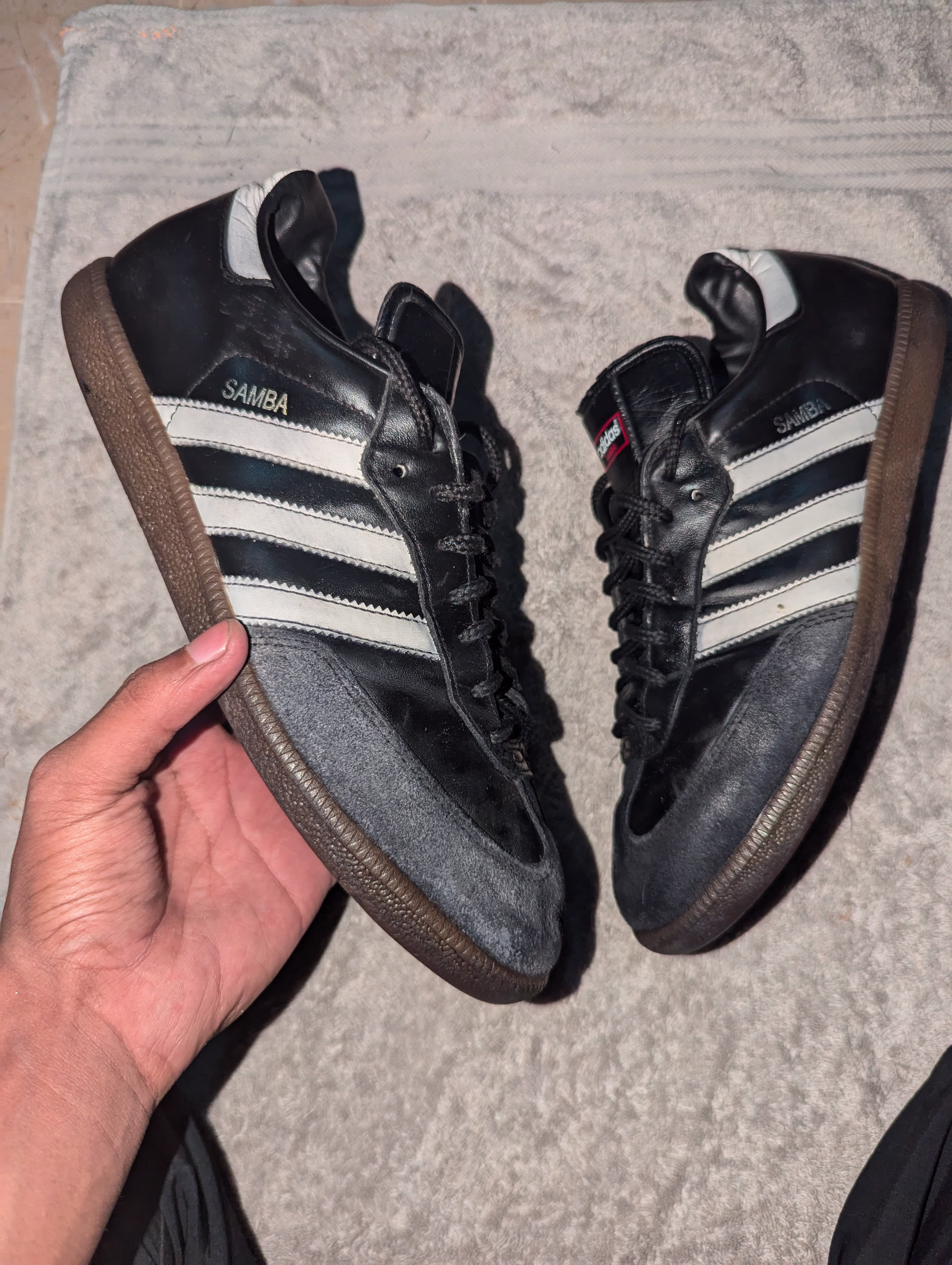 Adidas Samba - 10/10 Preloved basketball in Pakistan
