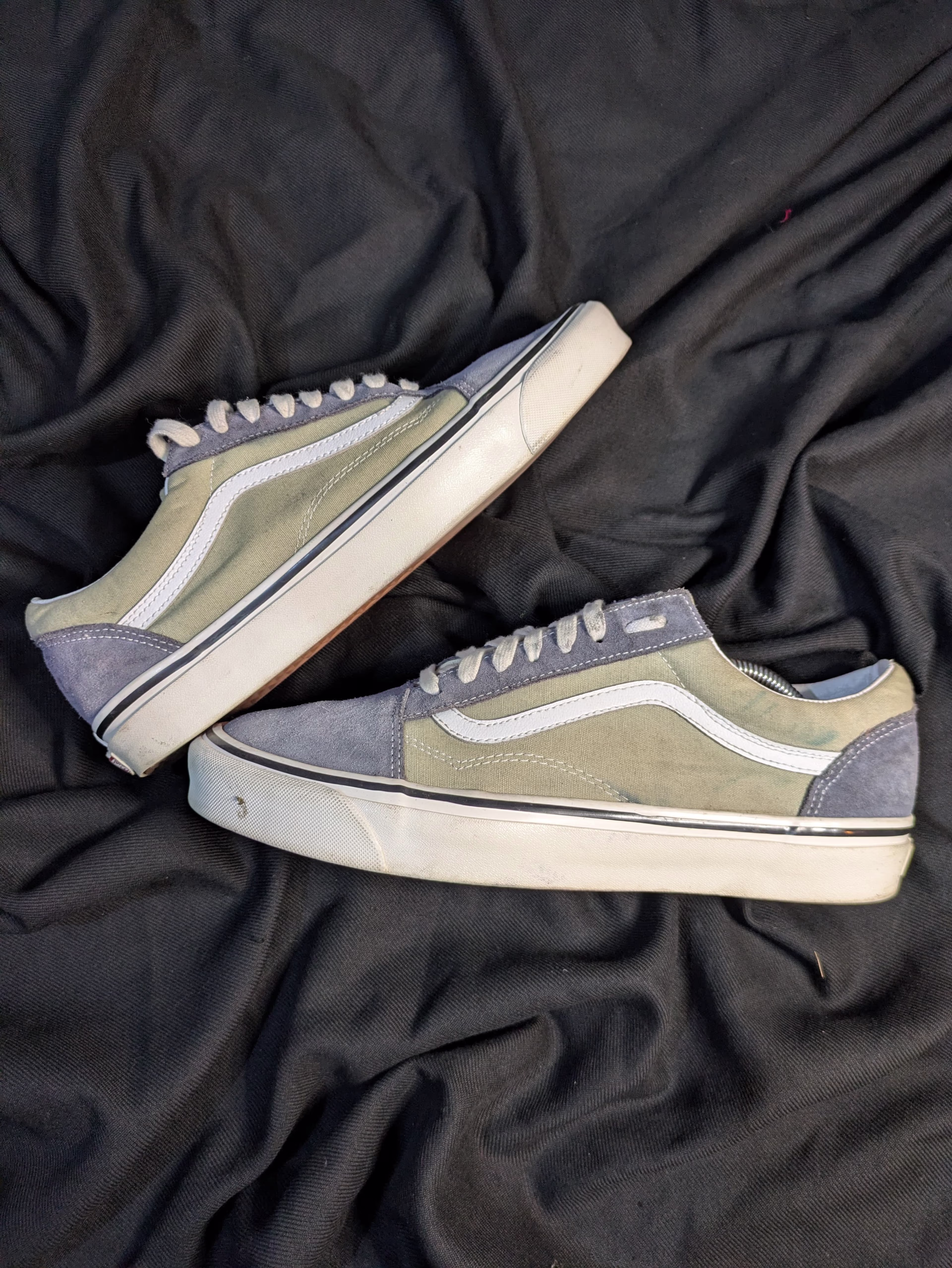 Vans Vans - 10/10 Preloved outdoor in Pakistan