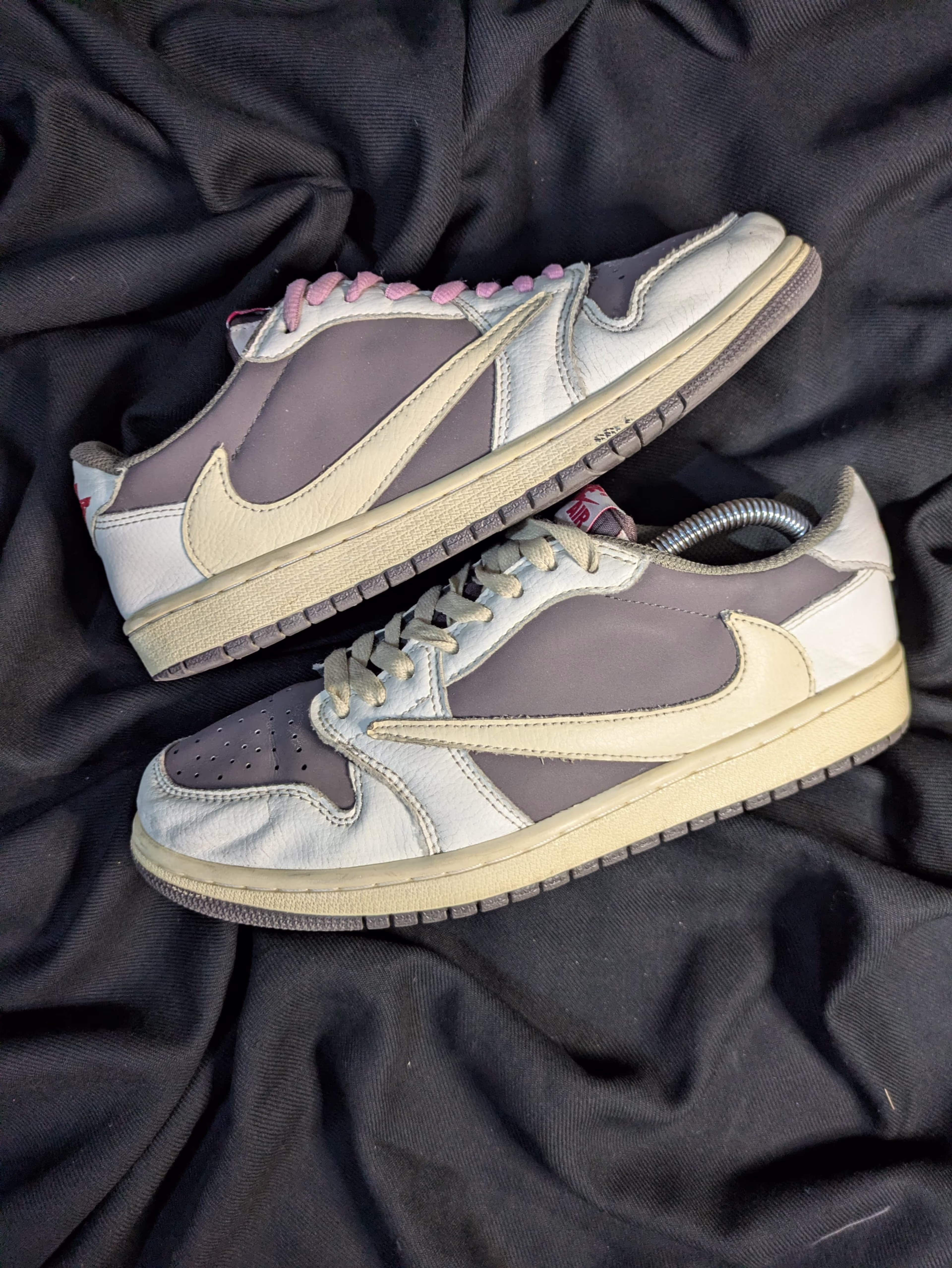 Travis Scott Travis Scott reverse mocha  - 8/10 Preloved luxury in Pakistan