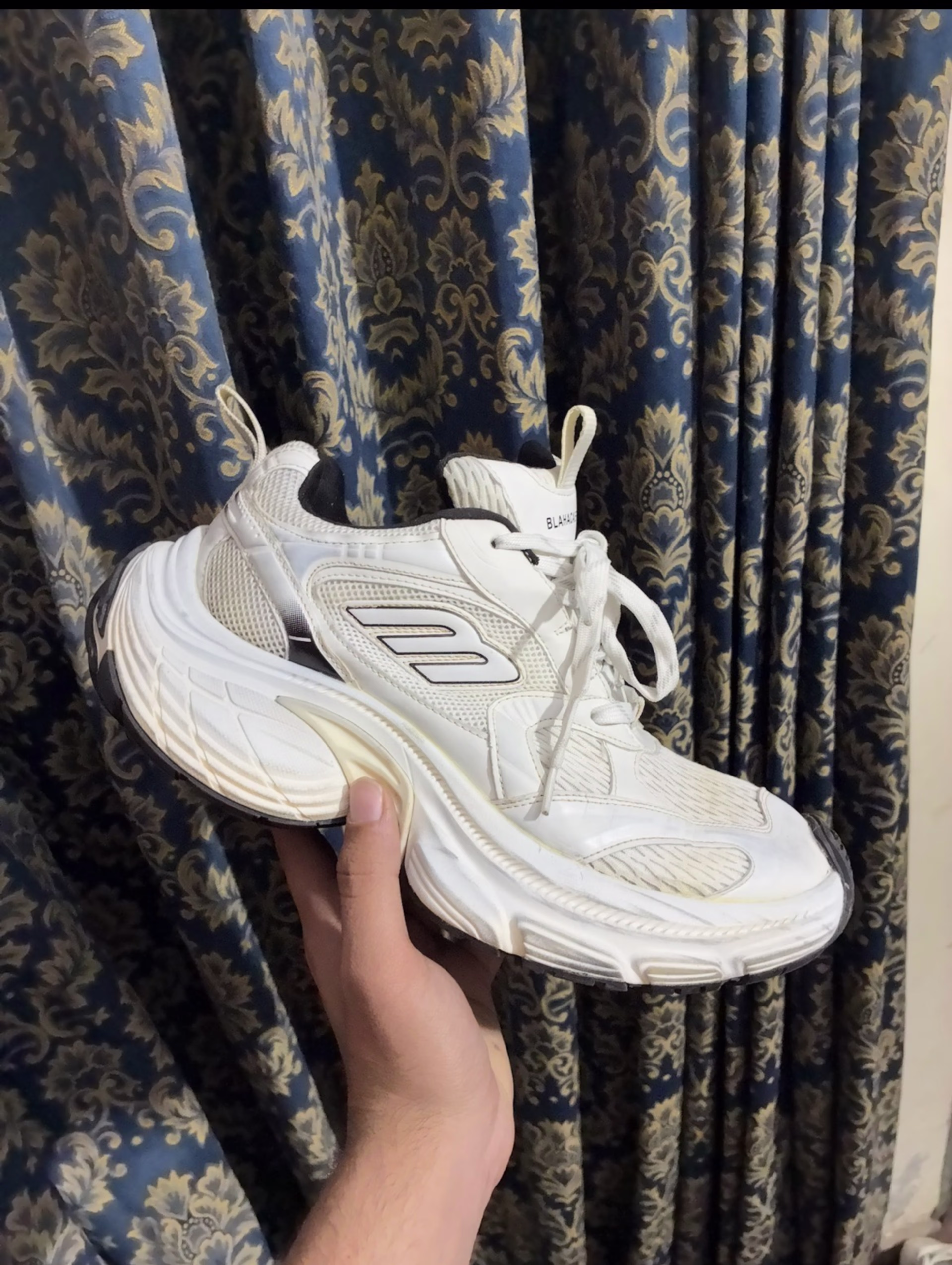 Balenciaga Balenciaga 10xl(reps) - 10/10 Preloved basketball in Pakistan