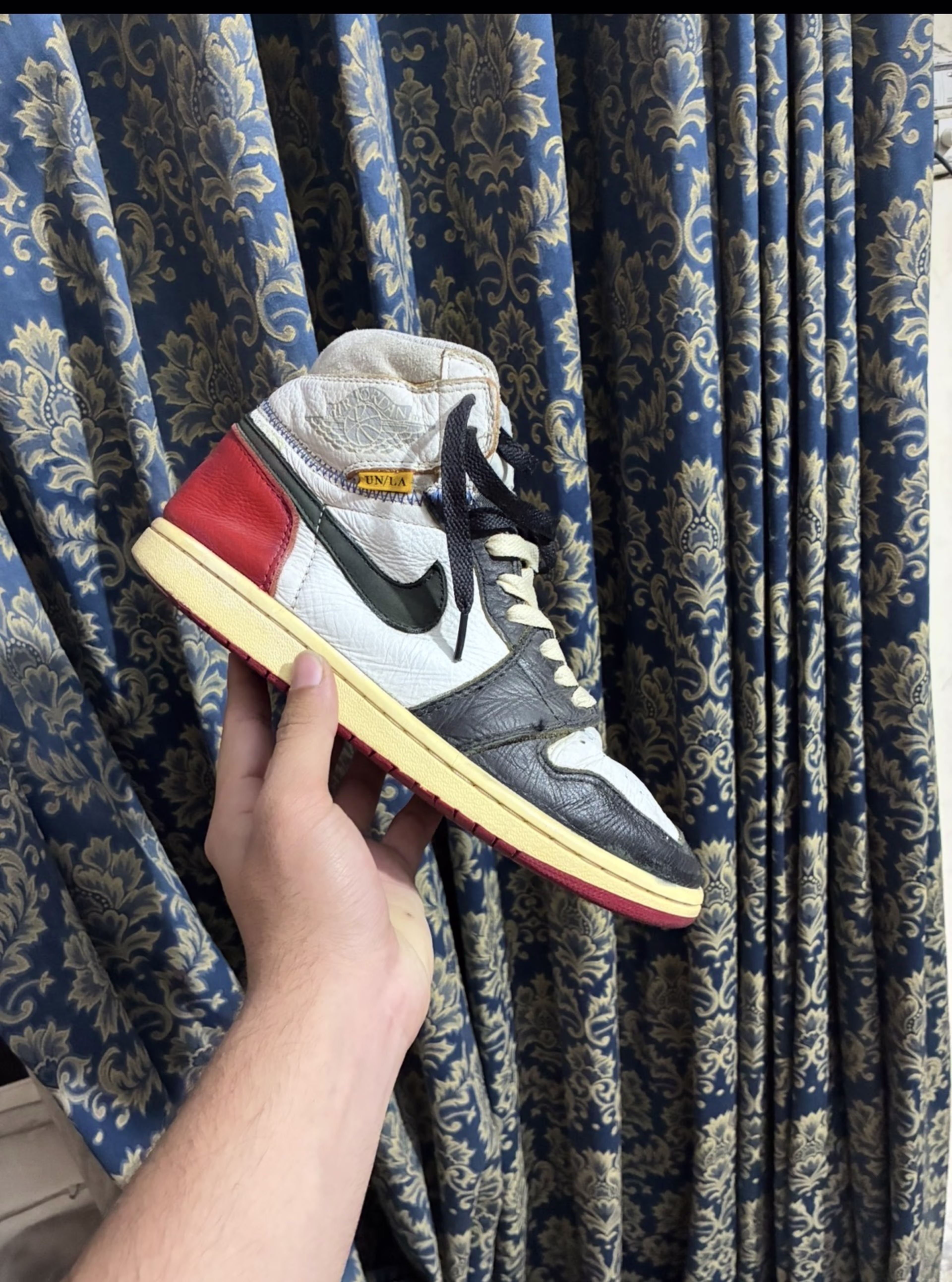Jordan Jordan 1 retro high x union black toe - 9/10 Preloved basketball in Pakistan