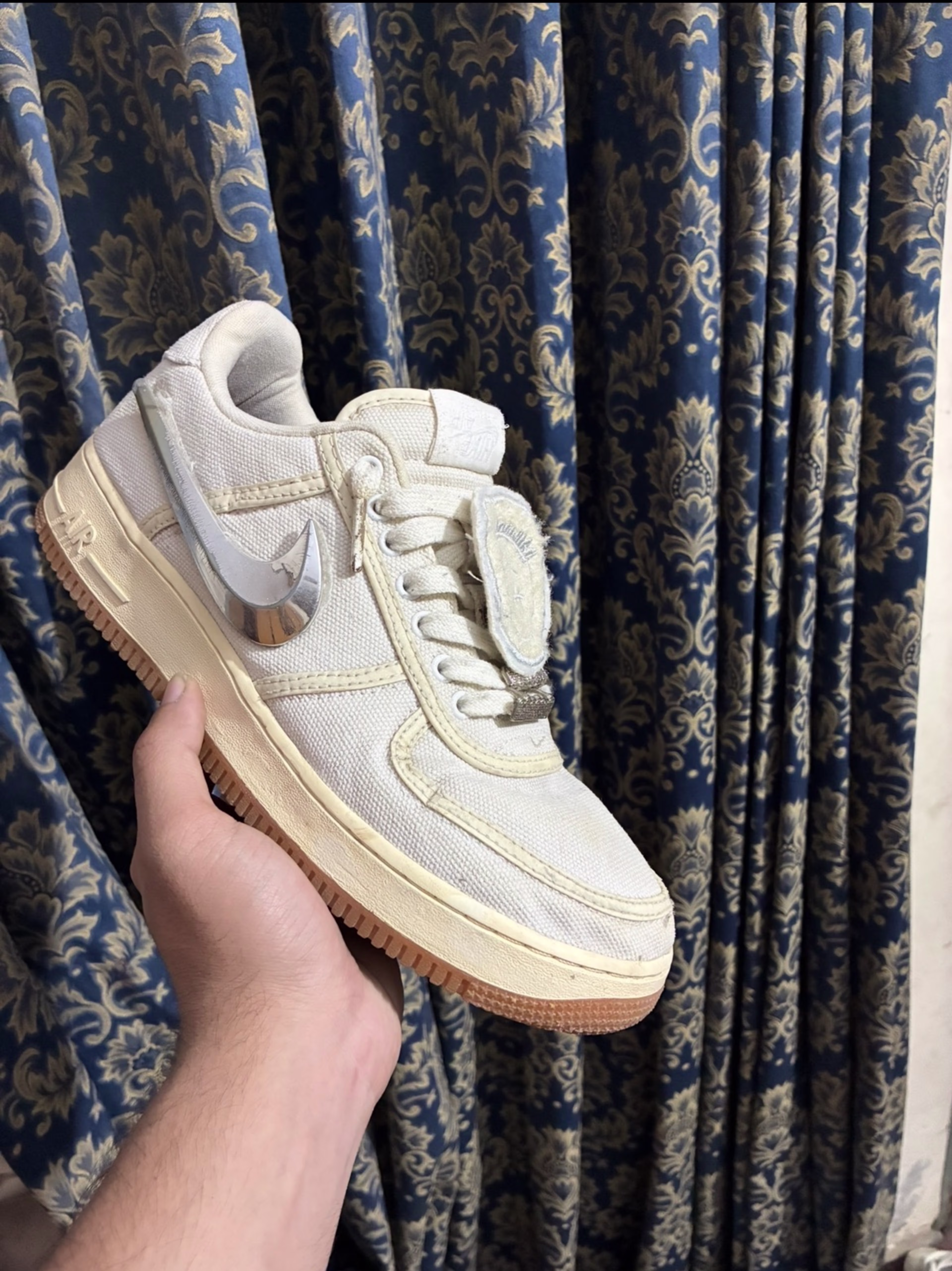 Nike Air Force 1 low x travis scott sail - 10/10 Preloved basketball in Pakistan