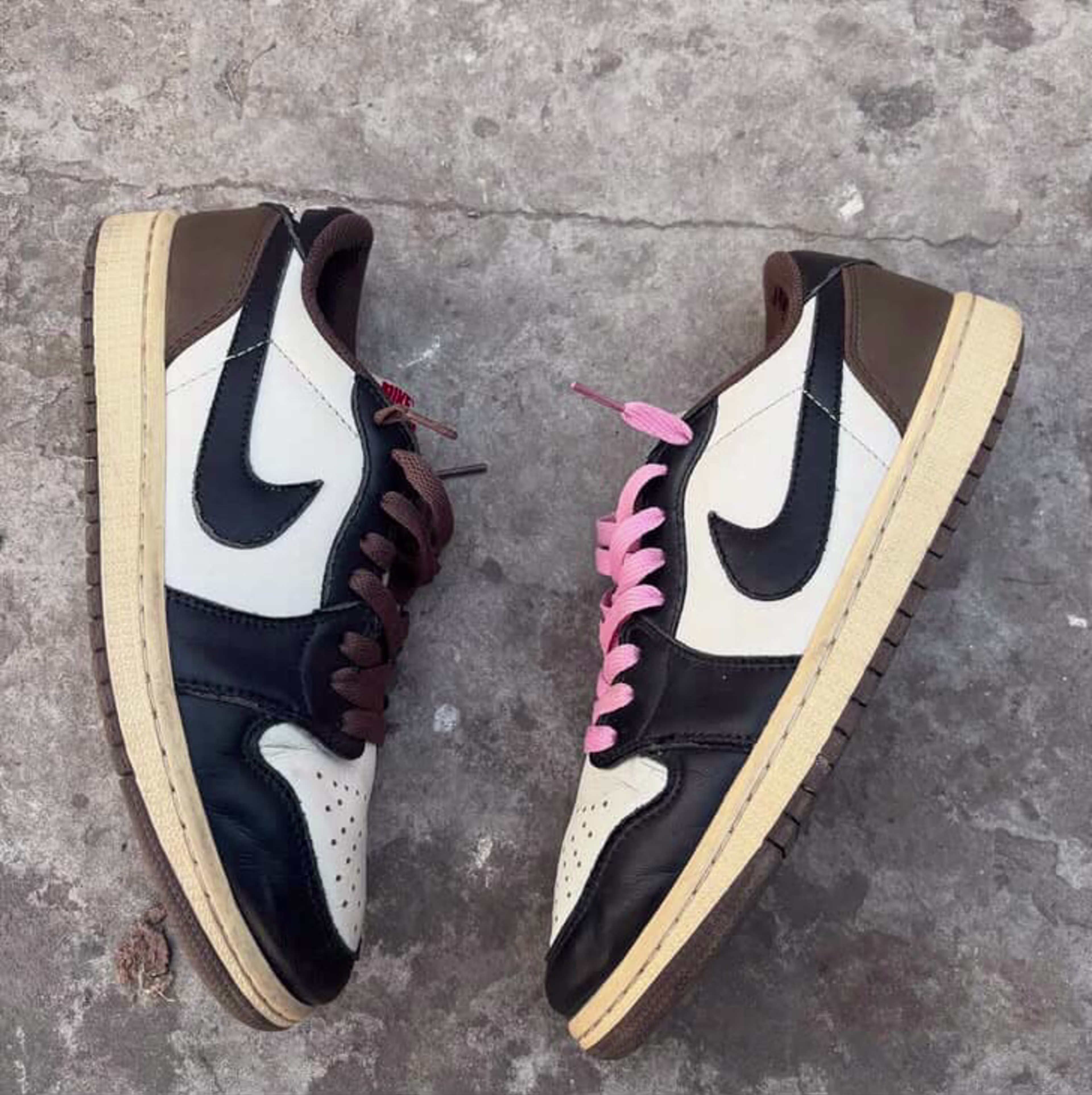 Jordan Jordan 1 low x travis - 9/10 Preloved basketball in Pakistan