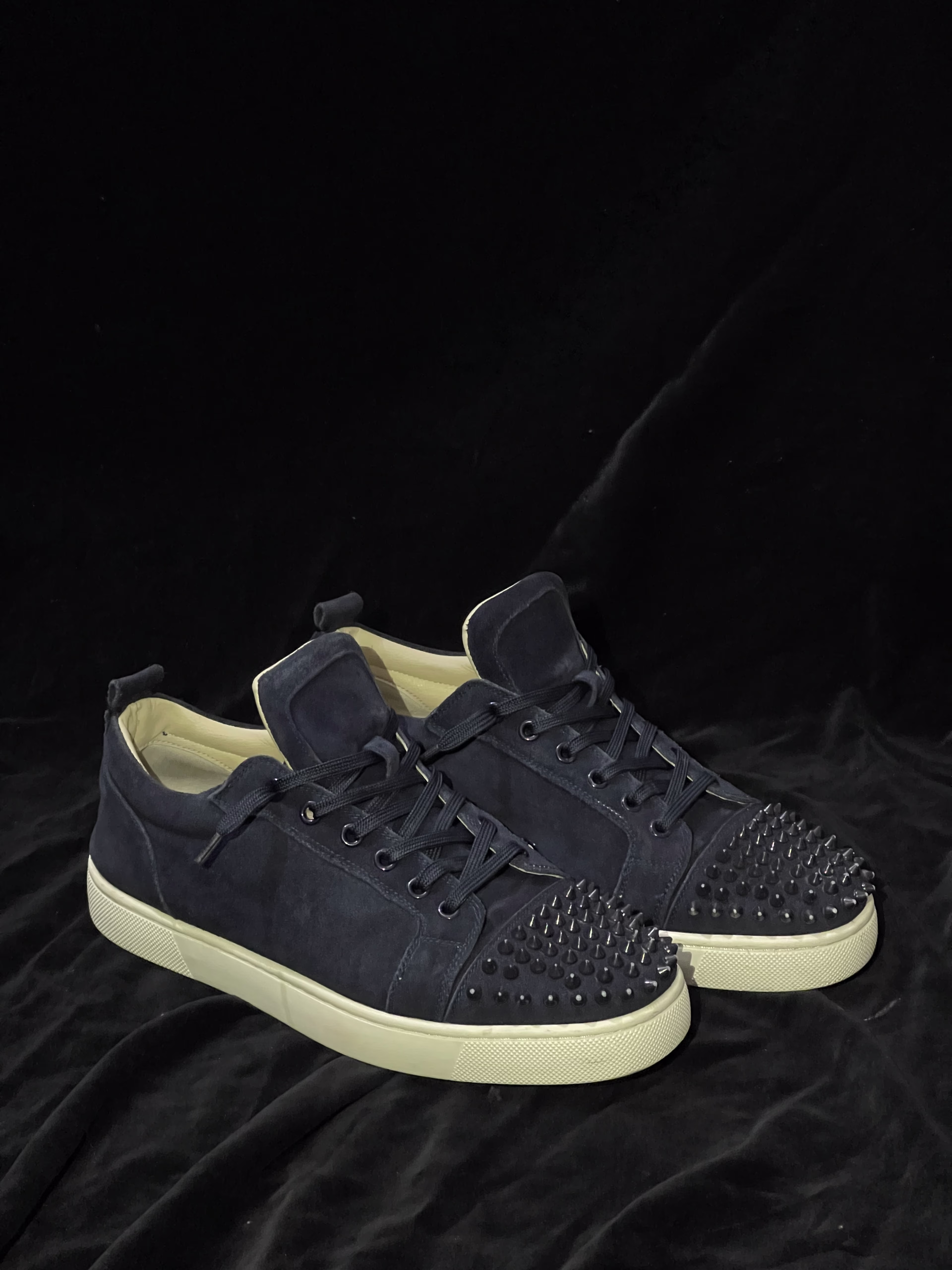 Other Christian louboutin blue suede - 9/10 Preloved basketball in Pakistan